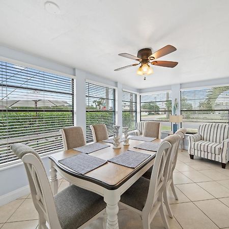 Downtown Cottage - Walk To The Beach & Restaurants 可可比奇 外观 照片