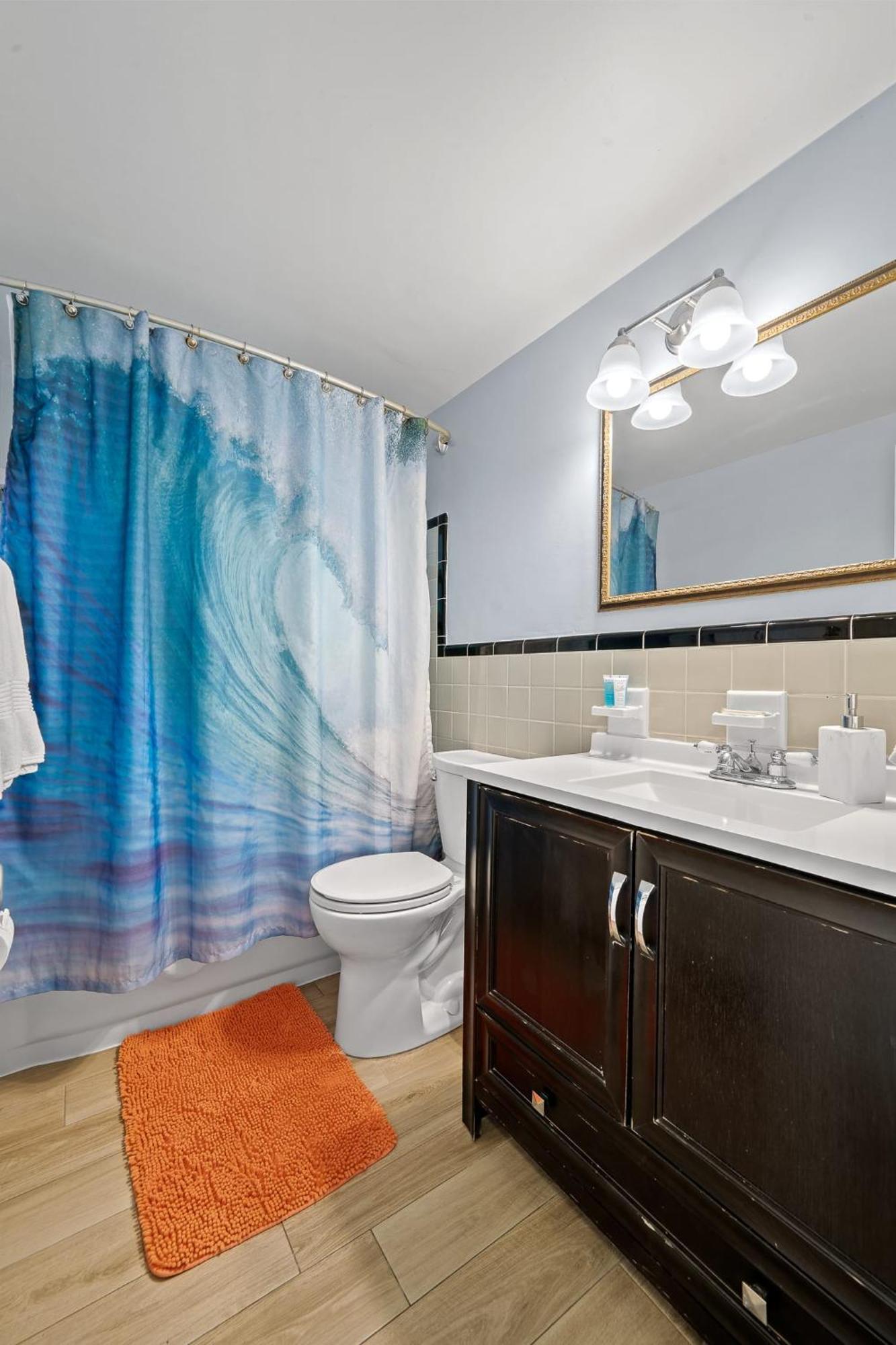 Downtown Cottage - Walk To The Beach & Restaurants 可可比奇 外观 照片
